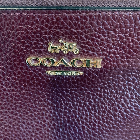 COACH crossbody purse. Leather mahogany/brown. 2 pocket adjustable strap. - Picture 3 of 7